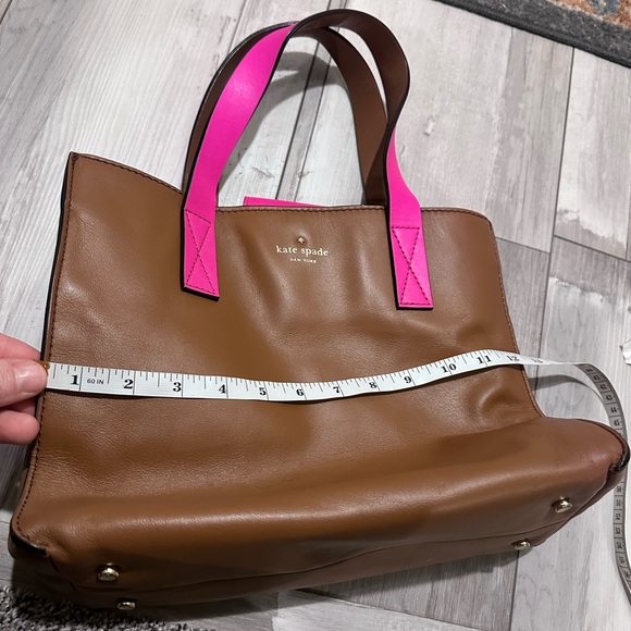 Kate Spade Tan and Pink Tote Bag - Picture 13 of 15